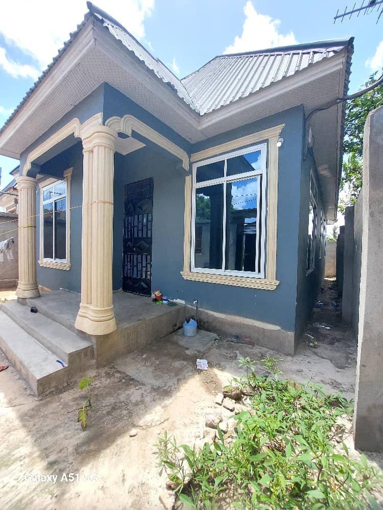 Nyumba inauzwa  chamazi