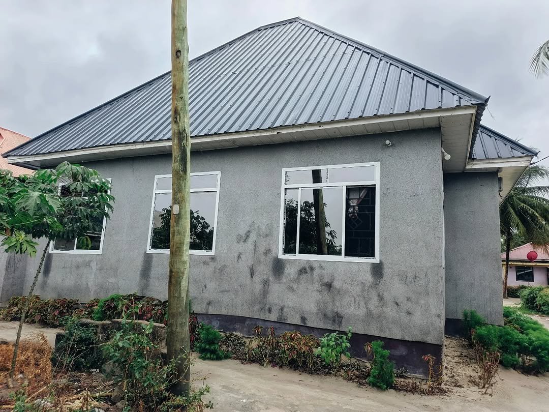 Nyumba ipo chanika mwisho inaviumba vi3