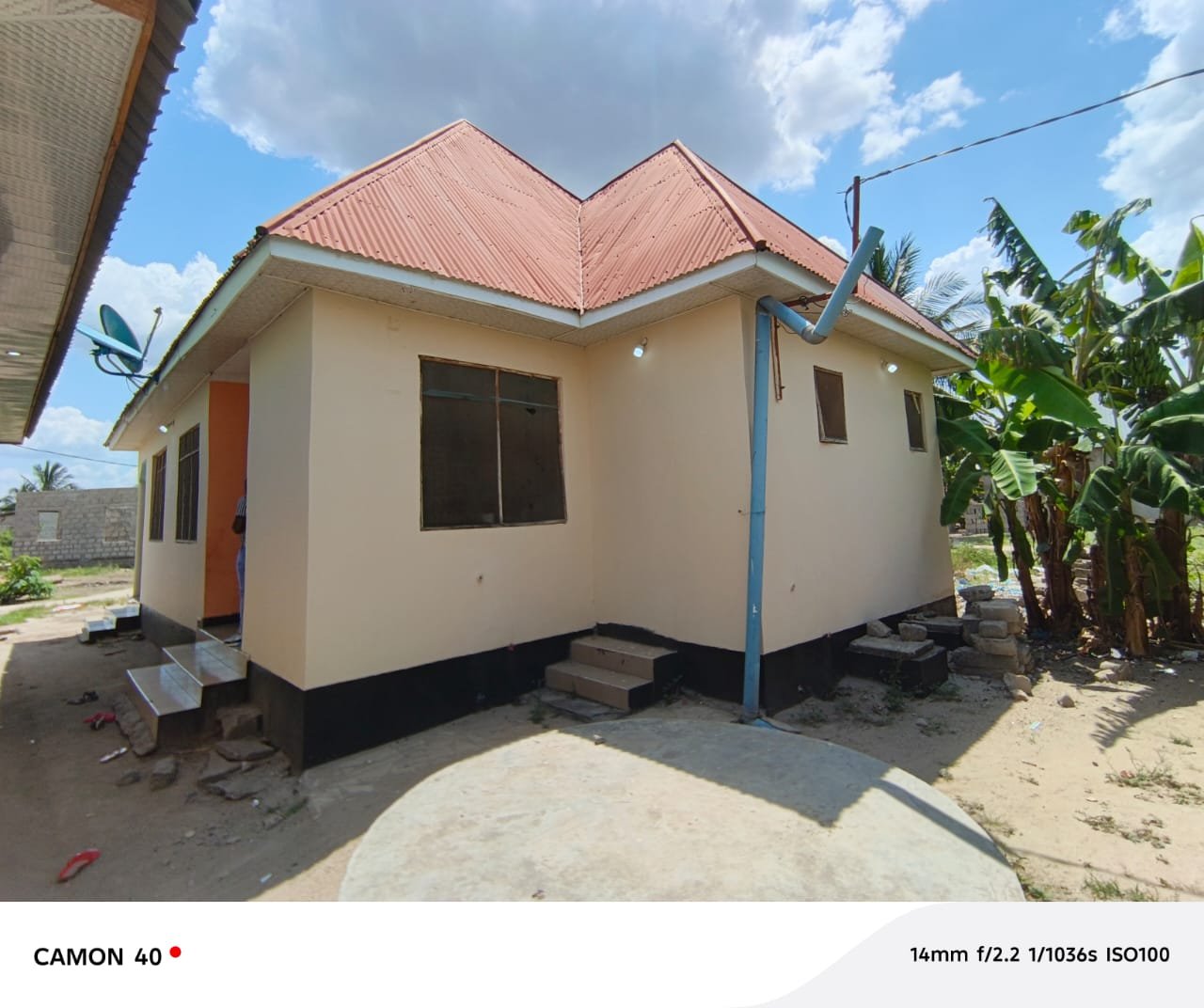 Nyumba inauzuwa  inaviumba 3 nasebule