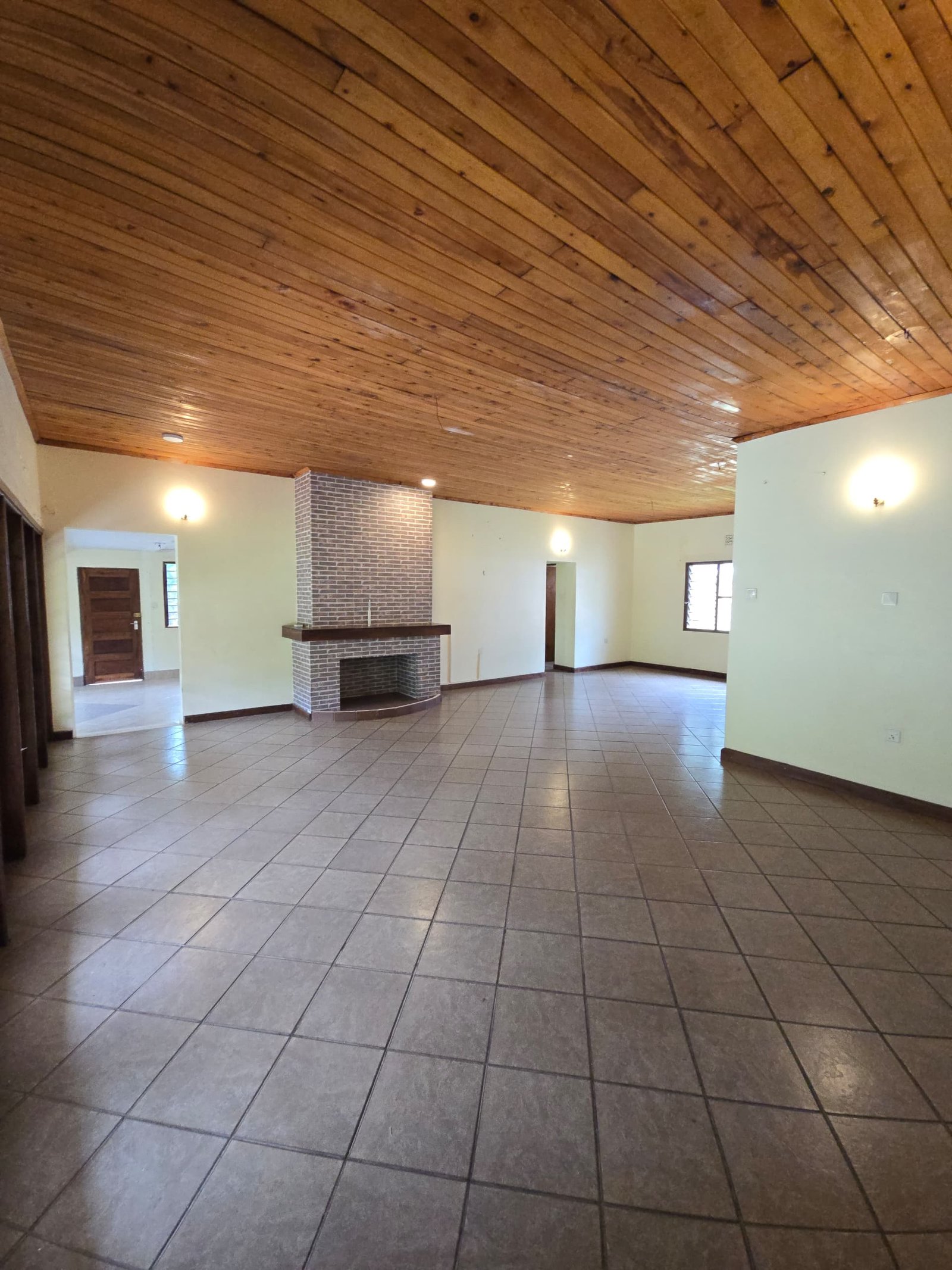 NYUMBA IPO ARUSHA