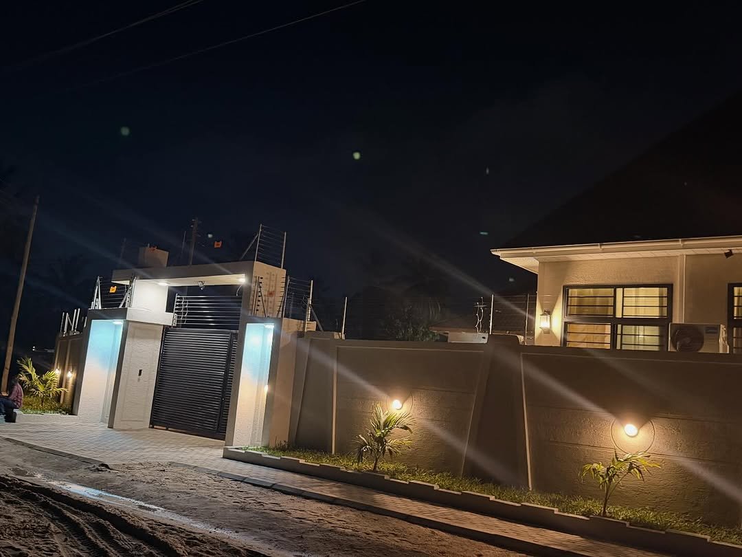 Nyumba inauzuwa bunju B