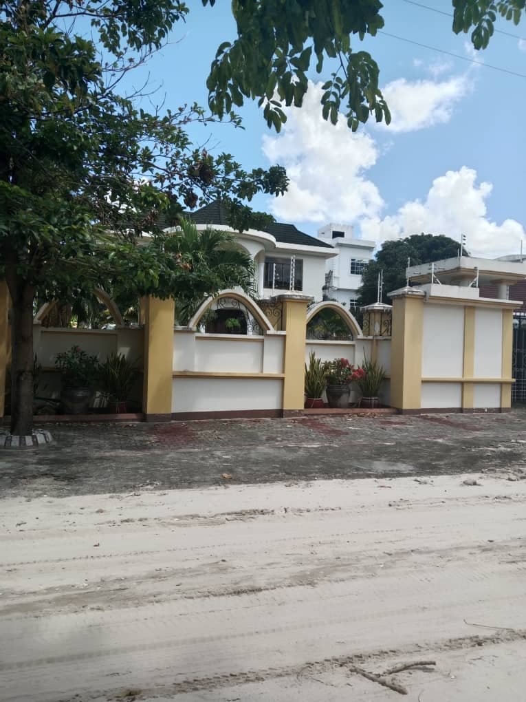 Nyumba ipo mkulasini  nimpiya  nyumba inauzuwa